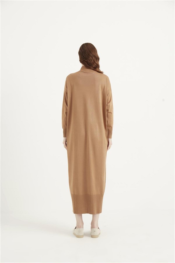 Efsun Model Camel